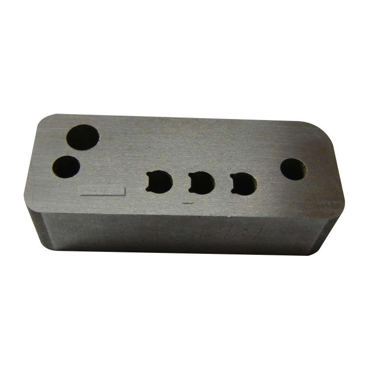 What are the characteristics of CNC grinding process?