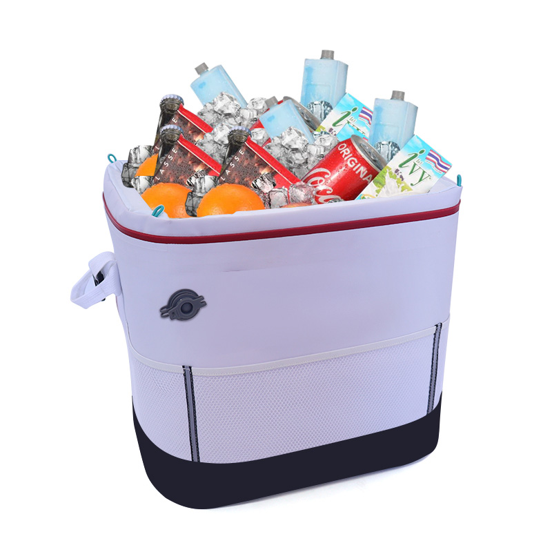 Unfolding Convenience: Exploring the Collapsible Design of Cooler Bags for Enhanced Portability