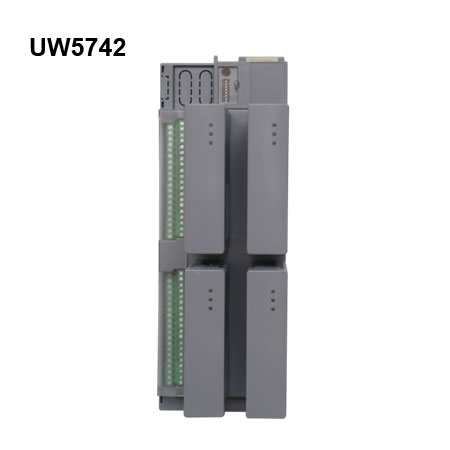 Understanding How an 8-Channel Digital Source Output Module Transmits Signals